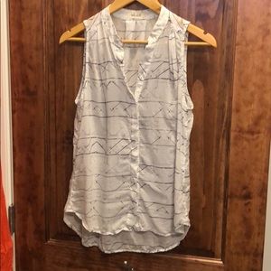 Bella Dahl sleeveless blouse